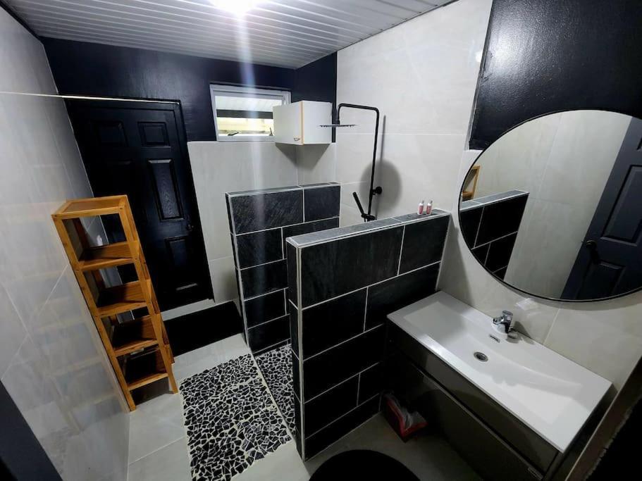 Maddy'S House Villa Maatea Bagian luar foto
